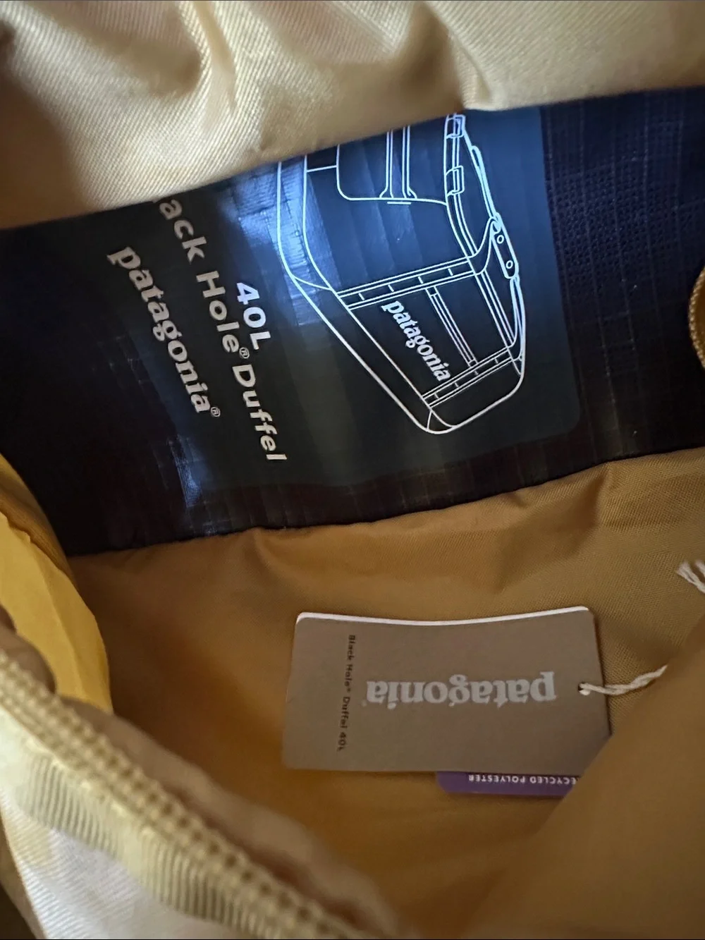 Patagonia Black hole Duffel 40L